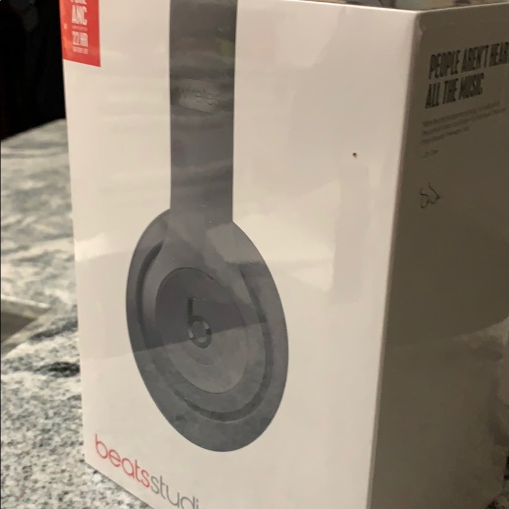 studio 3 wireless